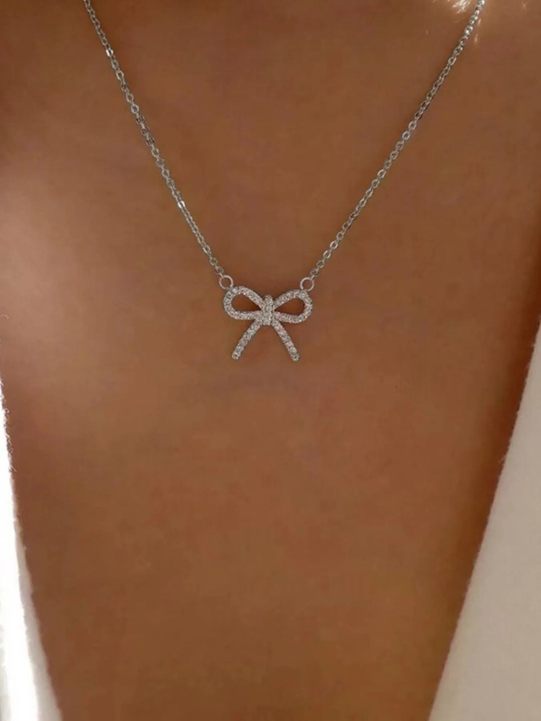 Zircon Bow Pendant Necklace | 18K Gold-Plated Dainty Jewelry
