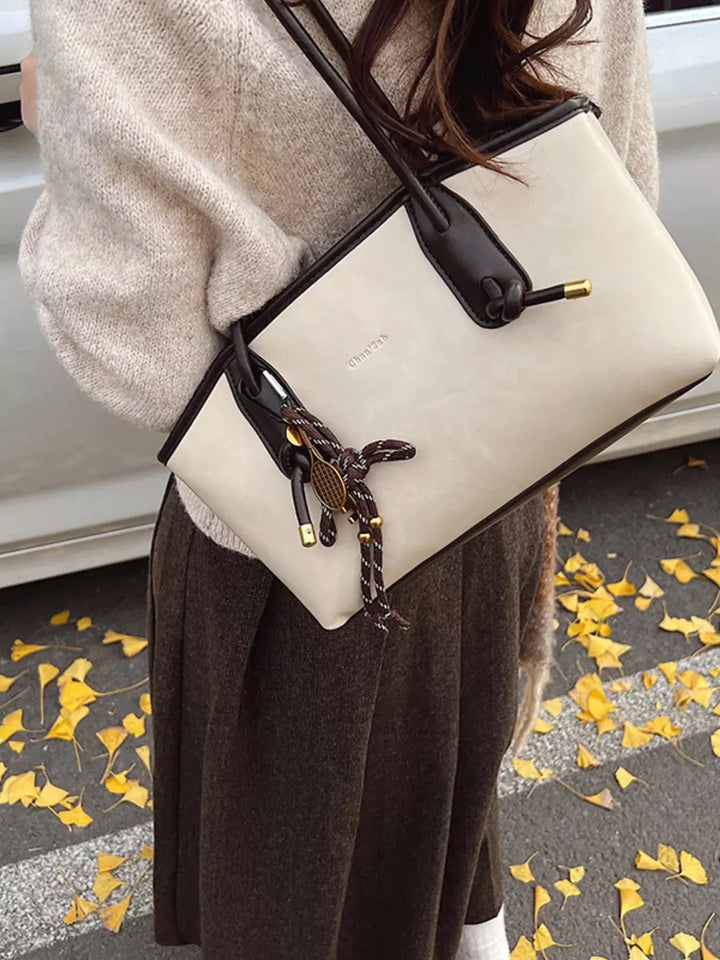 🤎 Knotted Tassel Shoulder Bag