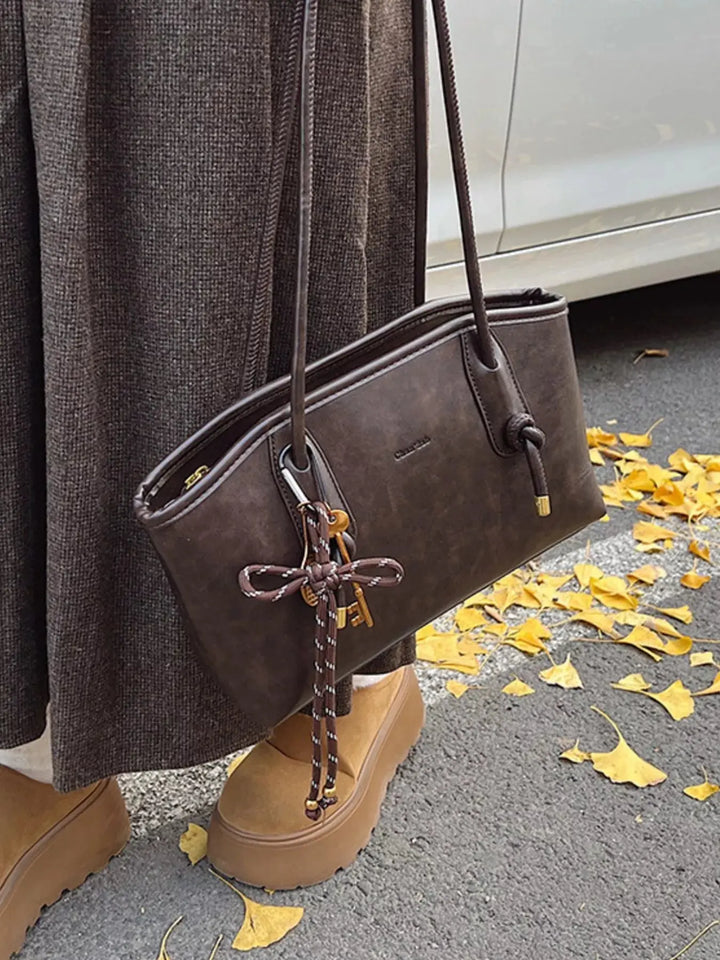 🤎 Knotted Tassel Shoulder Bag