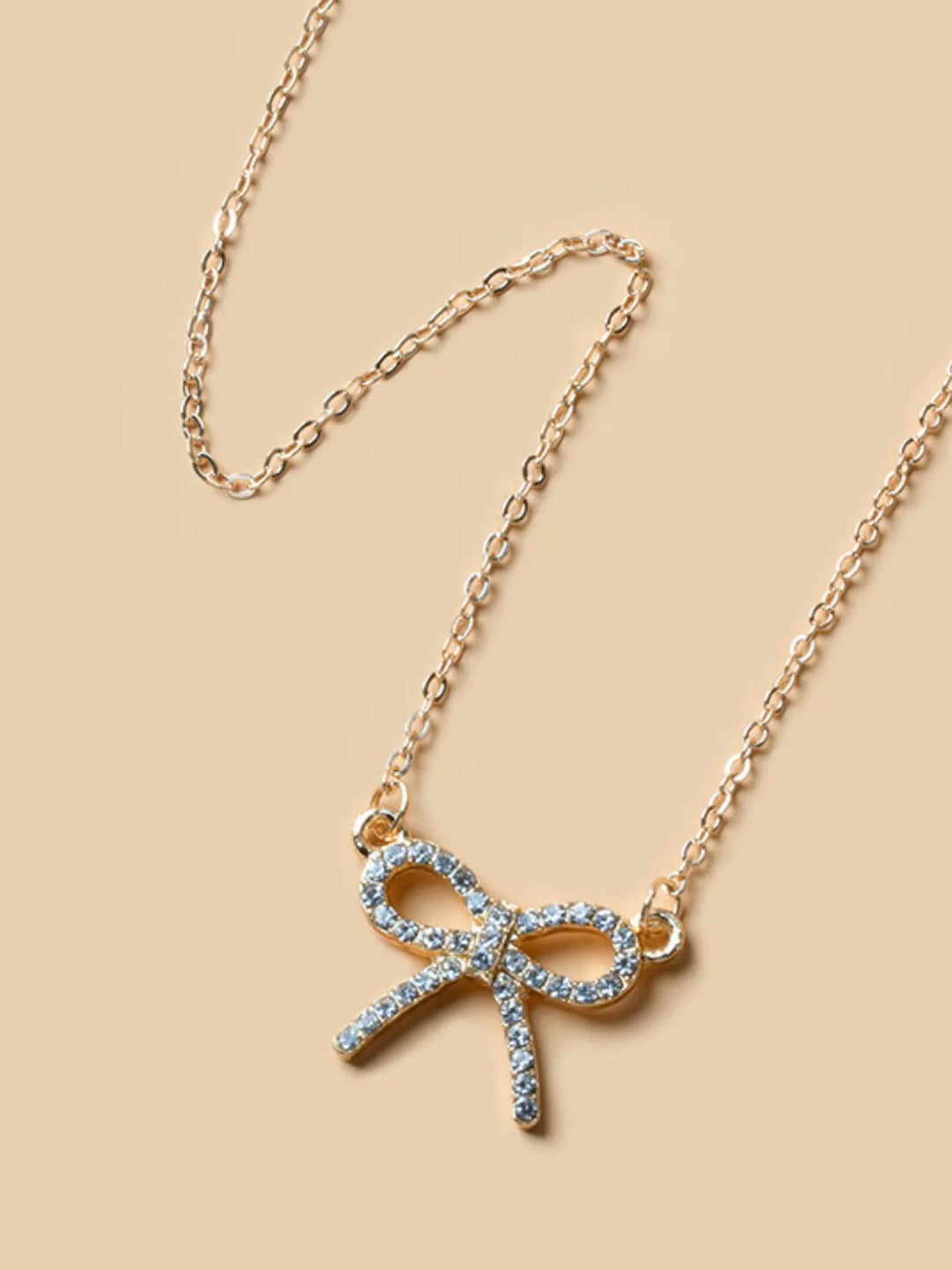 Zircon Bow Pendant Necklace | 18K Gold-Plated Dainty Jewelry