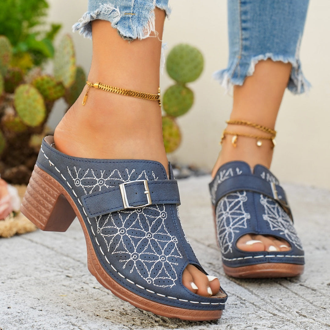 Buckle Decor Block Heel Sandals