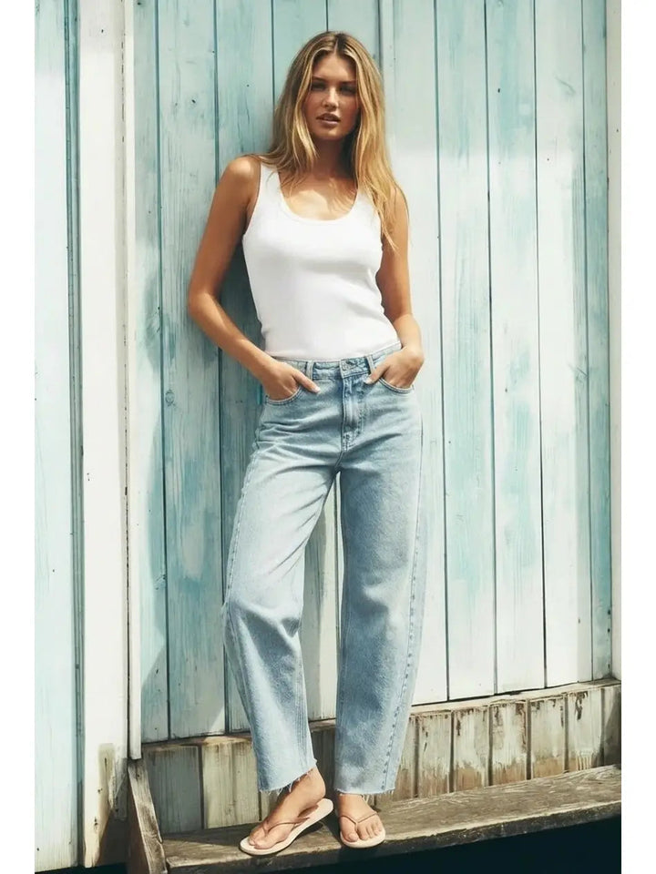 Harlow High Waisted Barrel Jeans | Light Wash Blue Denim