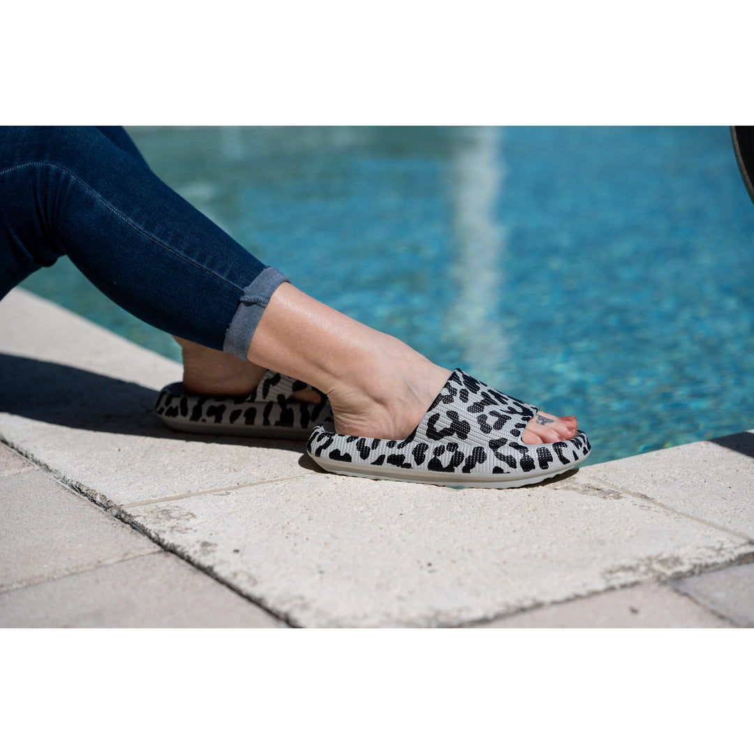 Gray Leopard Slides
