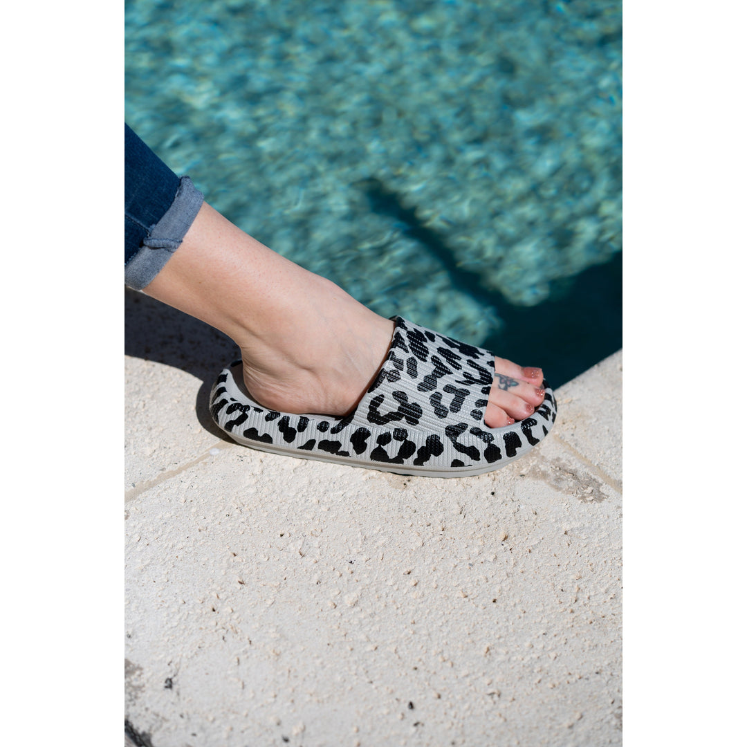 Gray Leopard Slides