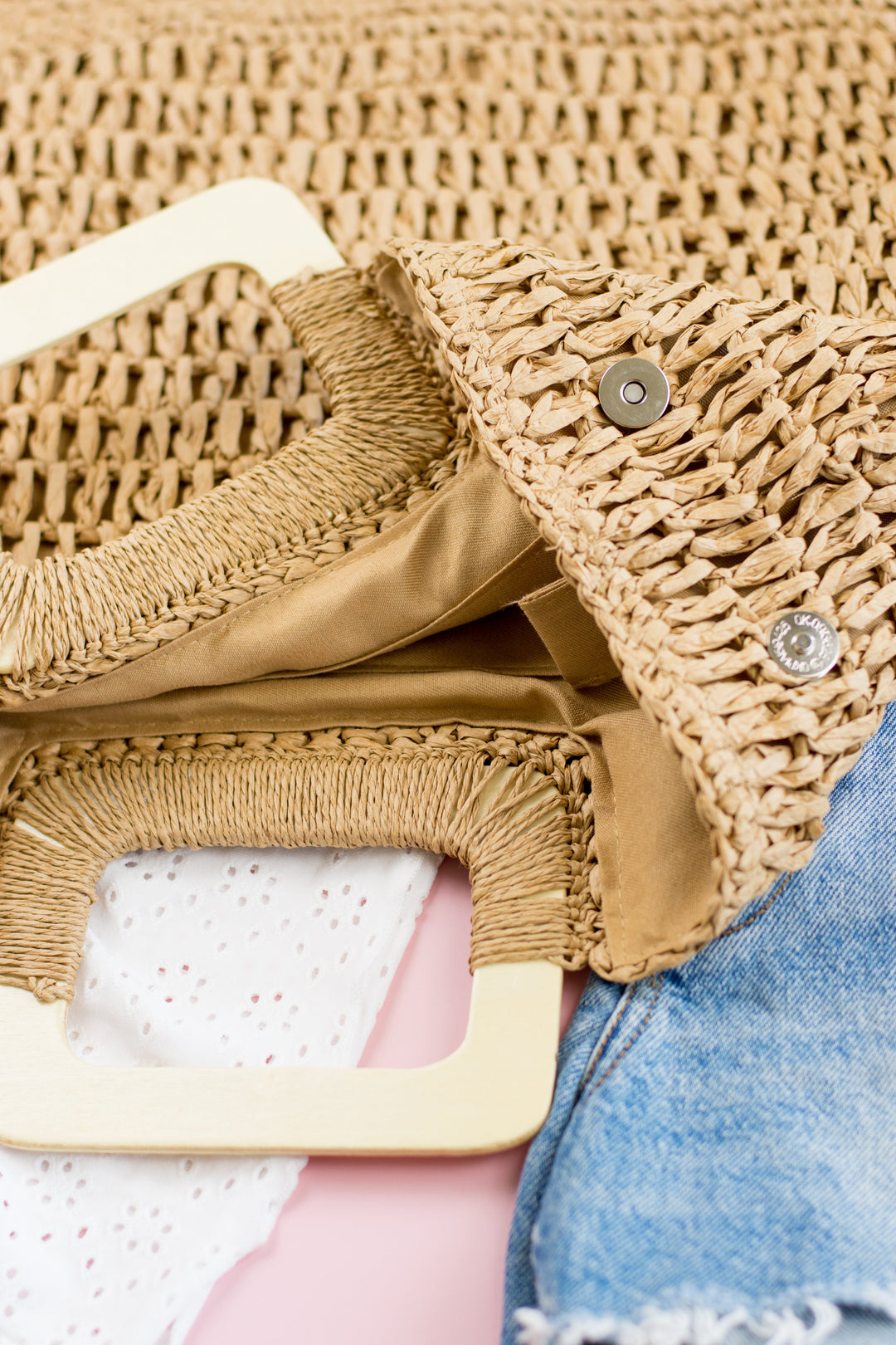 Oversized Woven Straw Tote Bag | Wood Handle Beach Tote