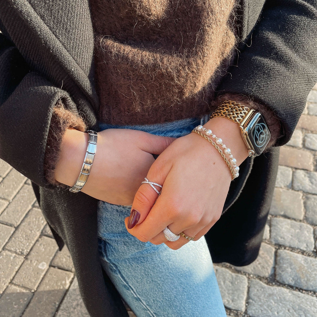 Nova Stainless Steel Apple Watch Band with Jewelry Clasp