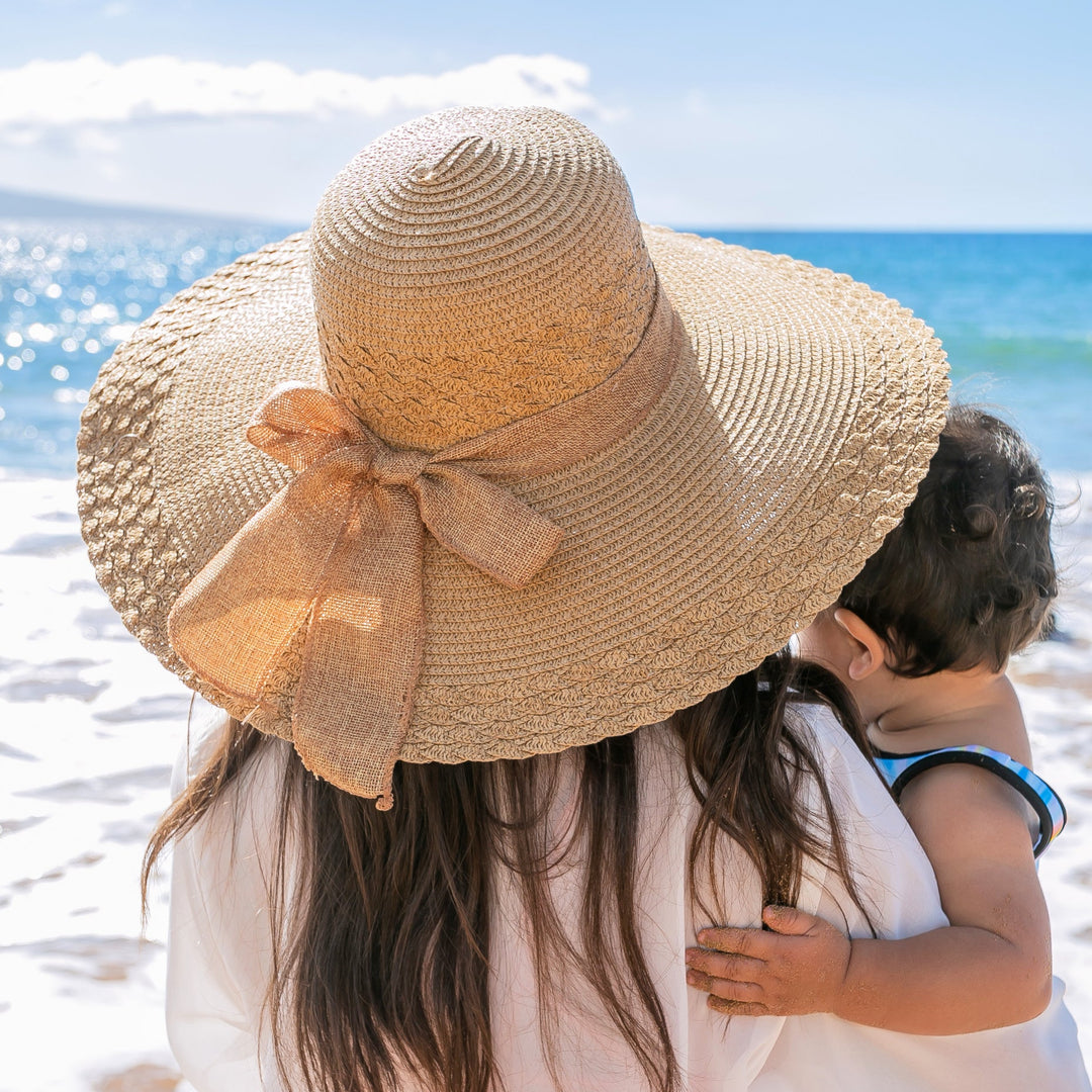 Scallop Edge Wide Brim Straw Sun Hat | Foldable &amp; Packable