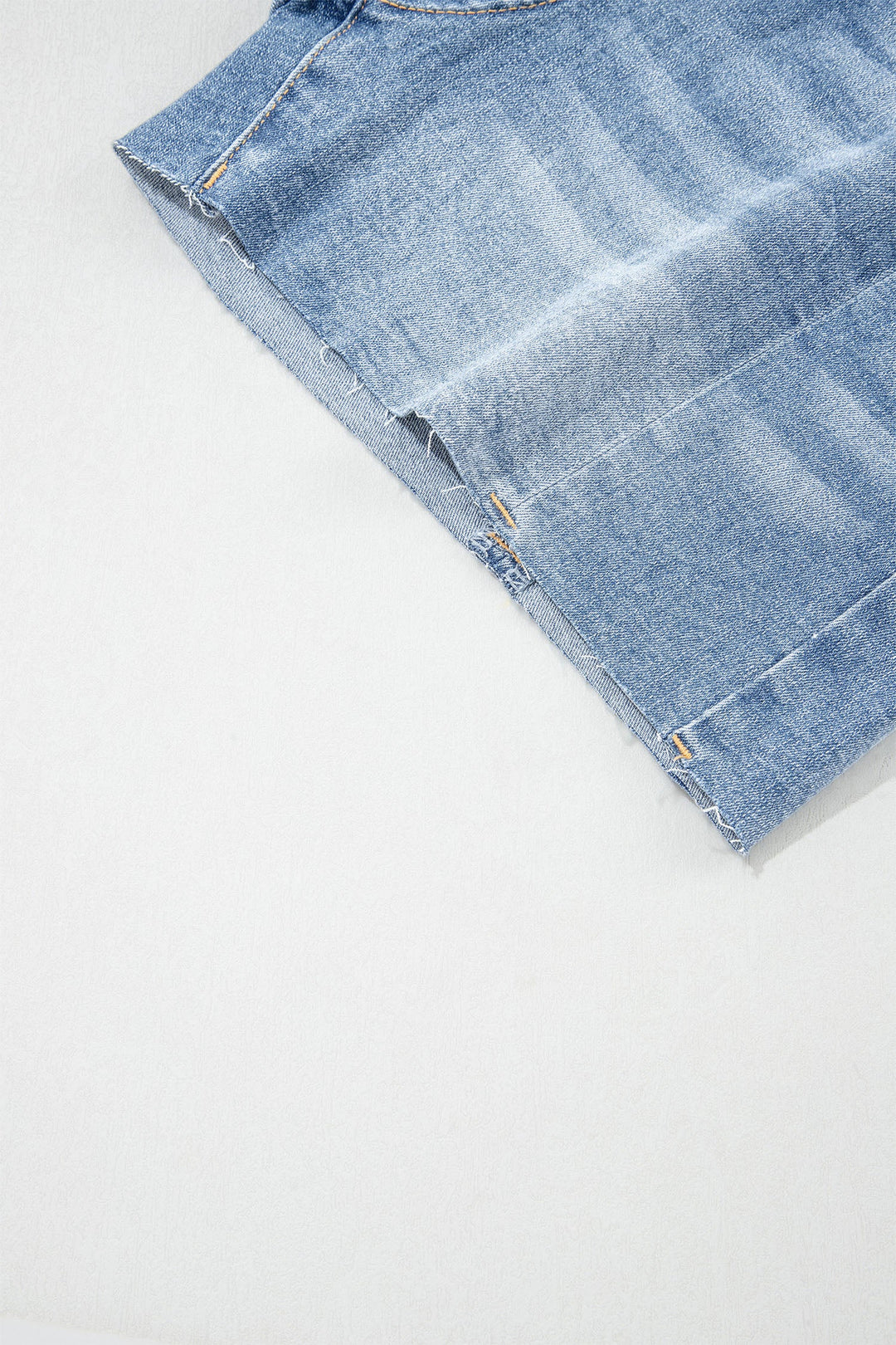 Acid Wash Raw Hem Denim Shorts – High Waist Loose Fit