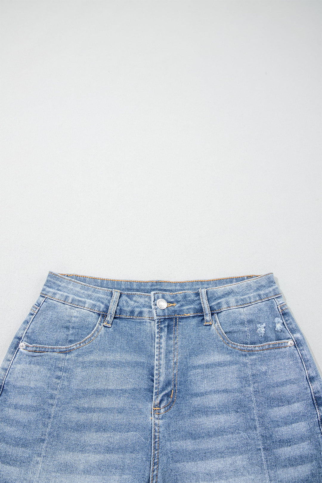 Acid Wash Raw Hem Denim Shorts – High Waist Loose Fit