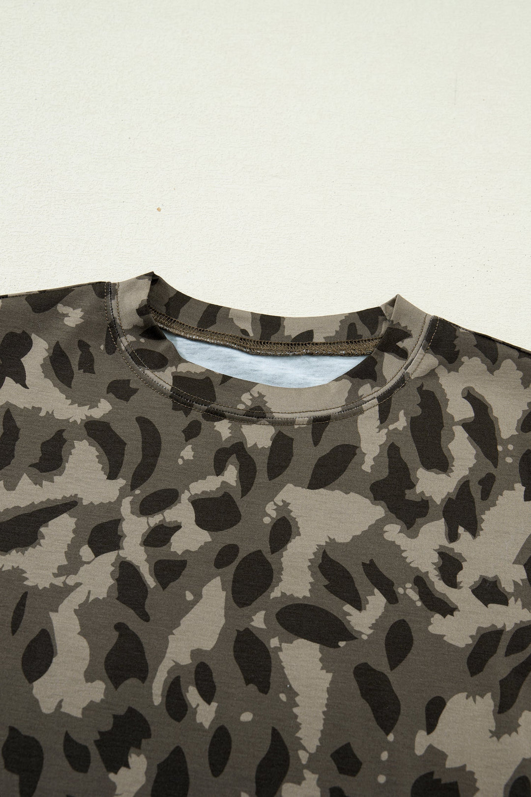 Leopard Print Mock Neck Slim Tee | Retro Western Boho Top